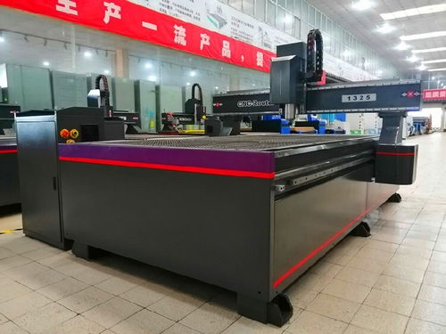 商丘鏤空花格1325單頭雕刻機 量大從優(yōu)，配套電腦軟件與輔助設備全解析